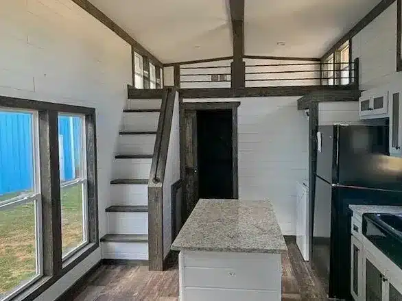 Pelican Bay (4B 111)